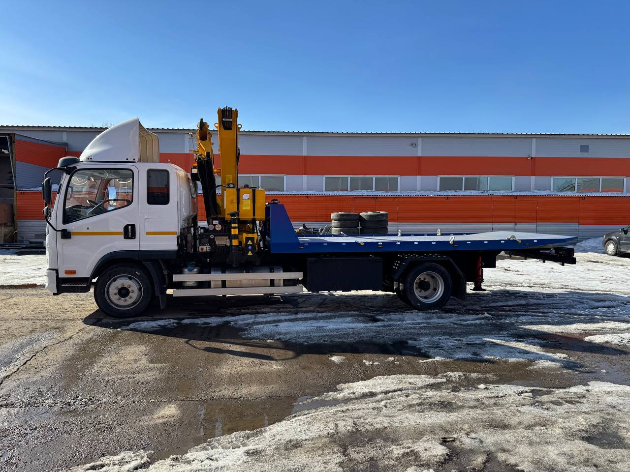 Эвакуатор на шасси FAW Tiger 6G 12 с КМУ XCMG SQZ132